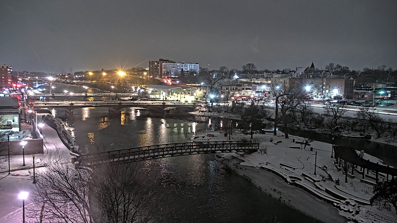 Thumbnail for current weather camera view from City of Elgin in Elgin, Illinois