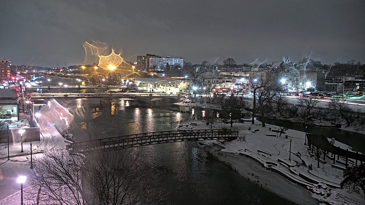 Thumbnail for current weather camera view from City of Elgin in Elgin, Illinois