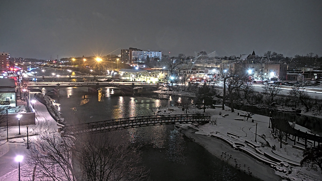 Thumbnail for current weather camera view from City of Elgin in Elgin, Illinois