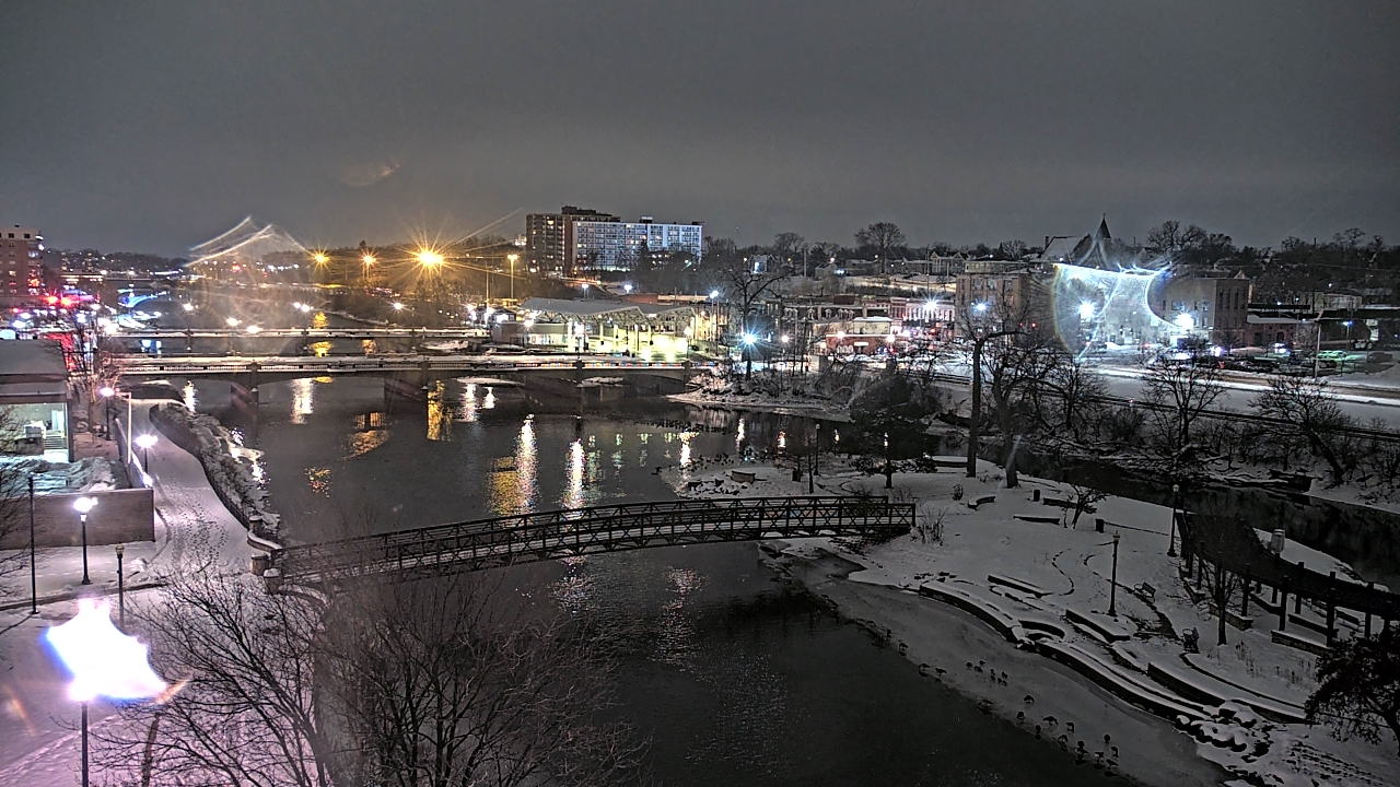 Thumbnail for current weather camera view from City of Elgin in Elgin, Illinois