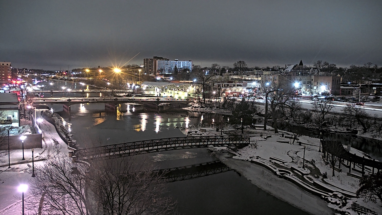 Thumbnail for current weather camera view from City of Elgin in Elgin, Illinois