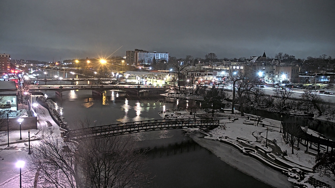 Thumbnail for current weather camera view from City of Elgin in Elgin, Illinois