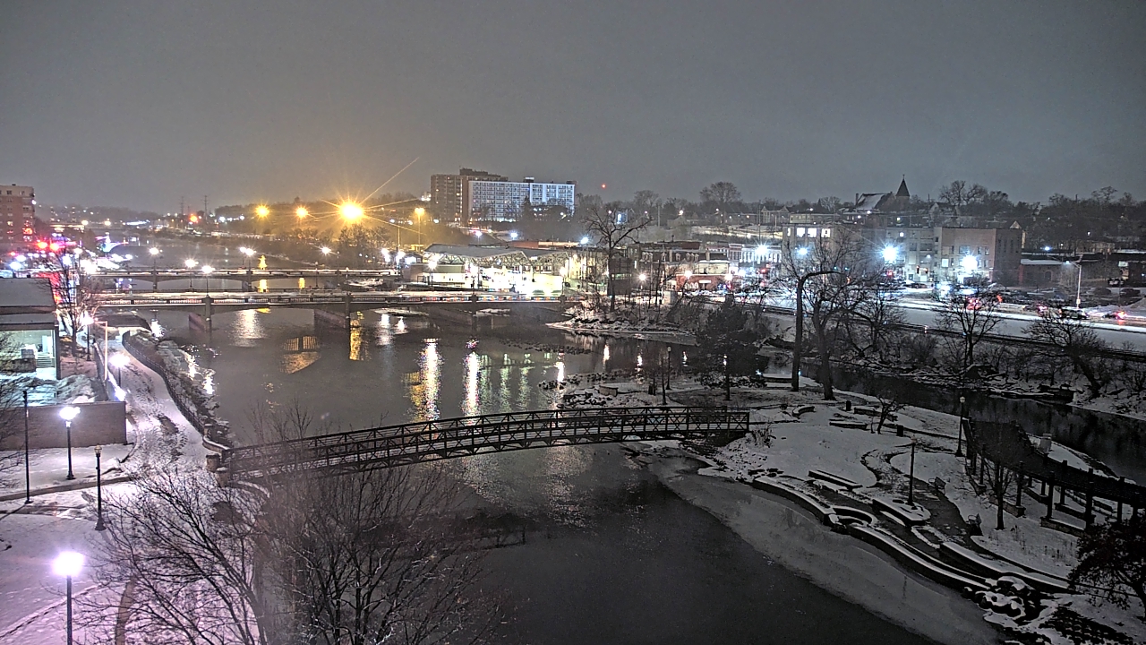 Thumbnail for current weather camera view from City of Elgin in Elgin, Illinois