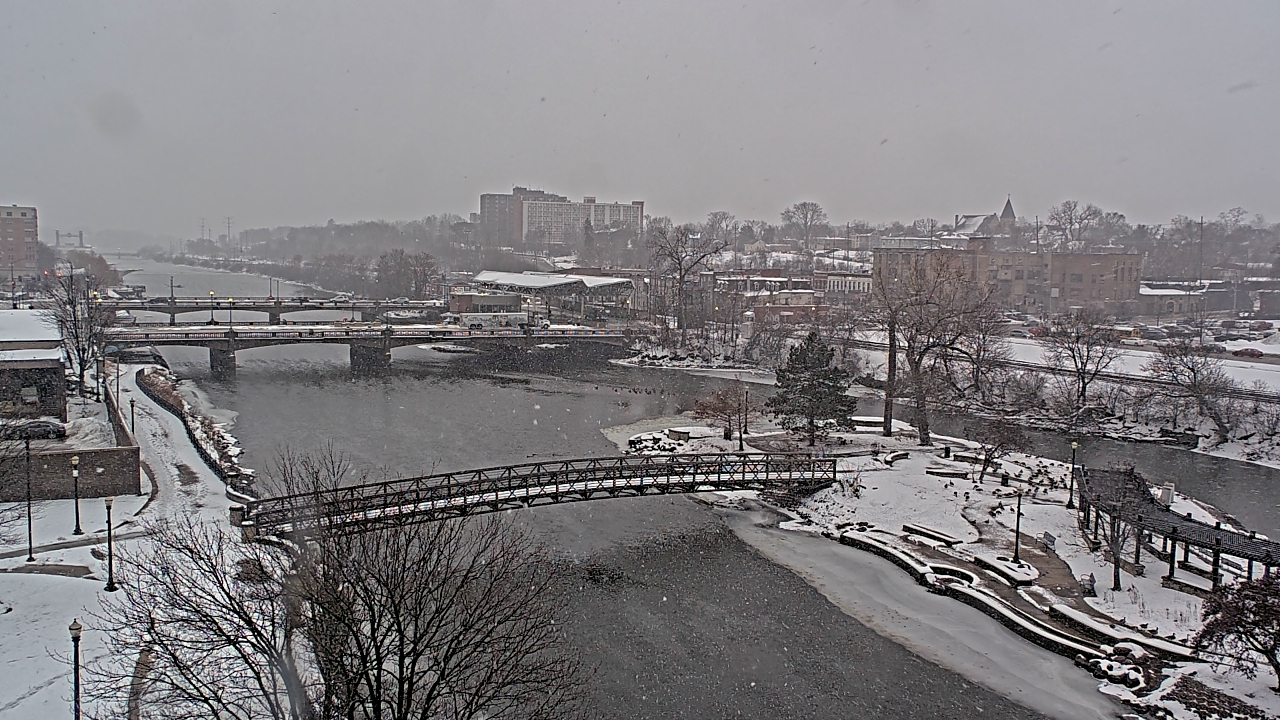 Thumbnail for current weather camera view from City of Elgin in Elgin, Illinois