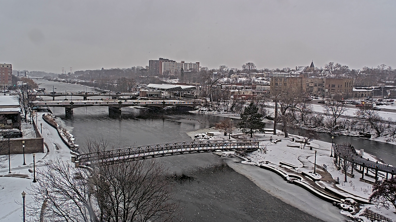 Thumbnail for current weather camera view from City of Elgin in Elgin, Illinois