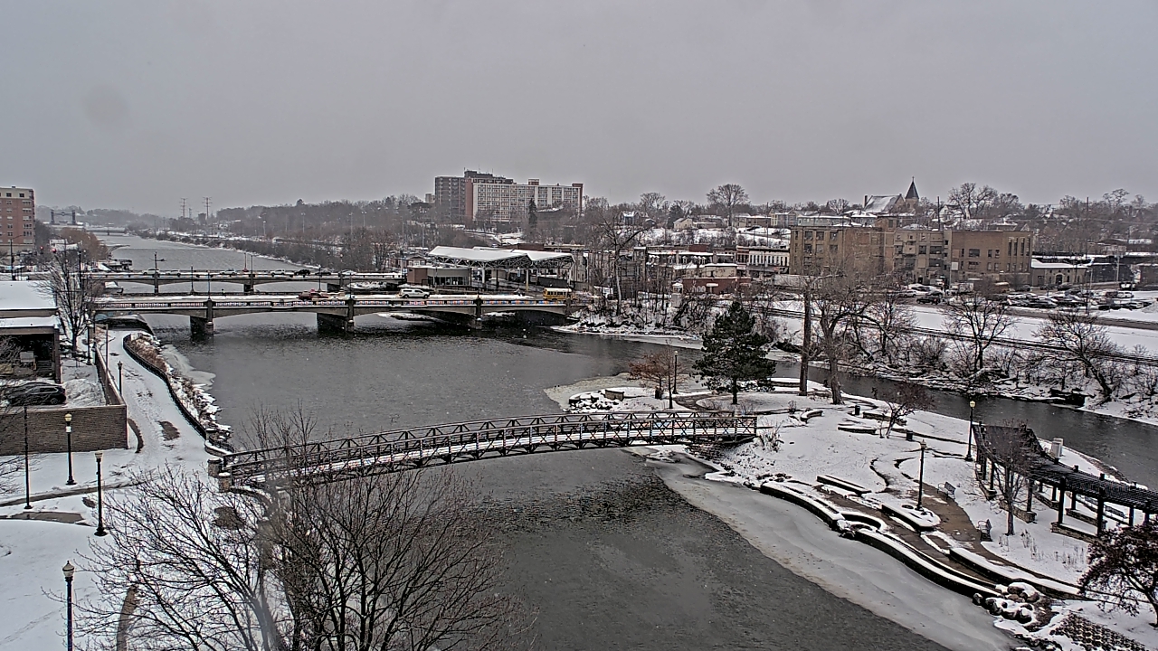 Thumbnail for current weather camera view from City of Elgin in Elgin, Illinois