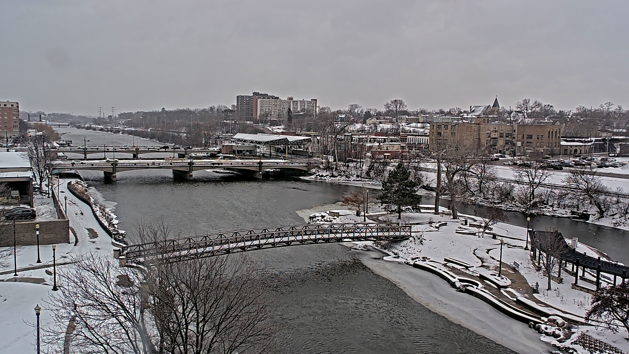 Thumbnail for current weather camera view from City of Elgin in Elgin, Illinois