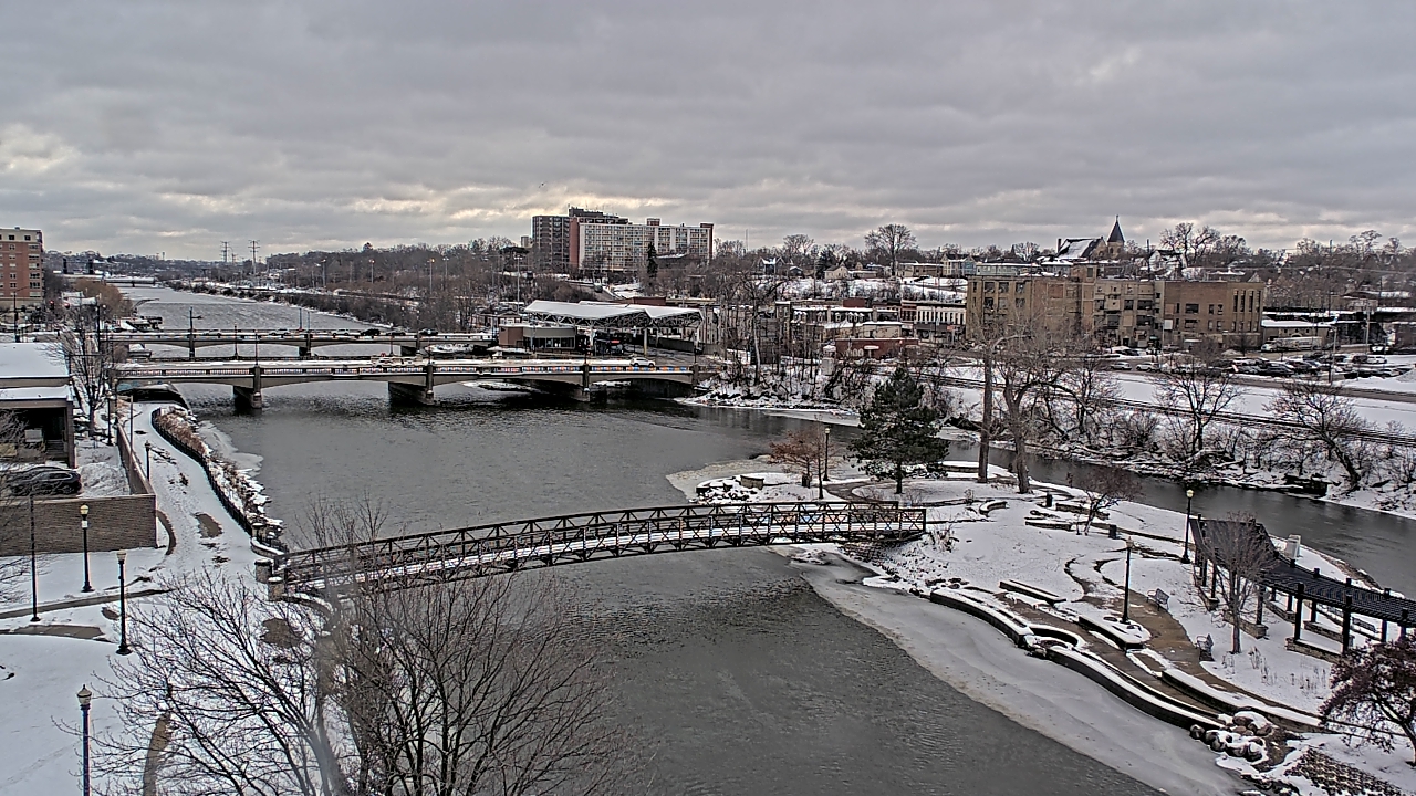 Thumbnail for current weather camera view from City of Elgin in Elgin, Illinois