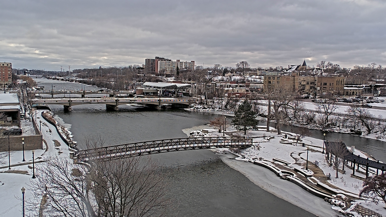Thumbnail for current weather camera view from City of Elgin in Elgin, Illinois