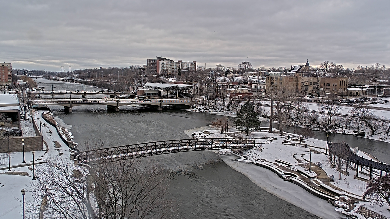Thumbnail for current weather camera view from City of Elgin in Elgin, Illinois