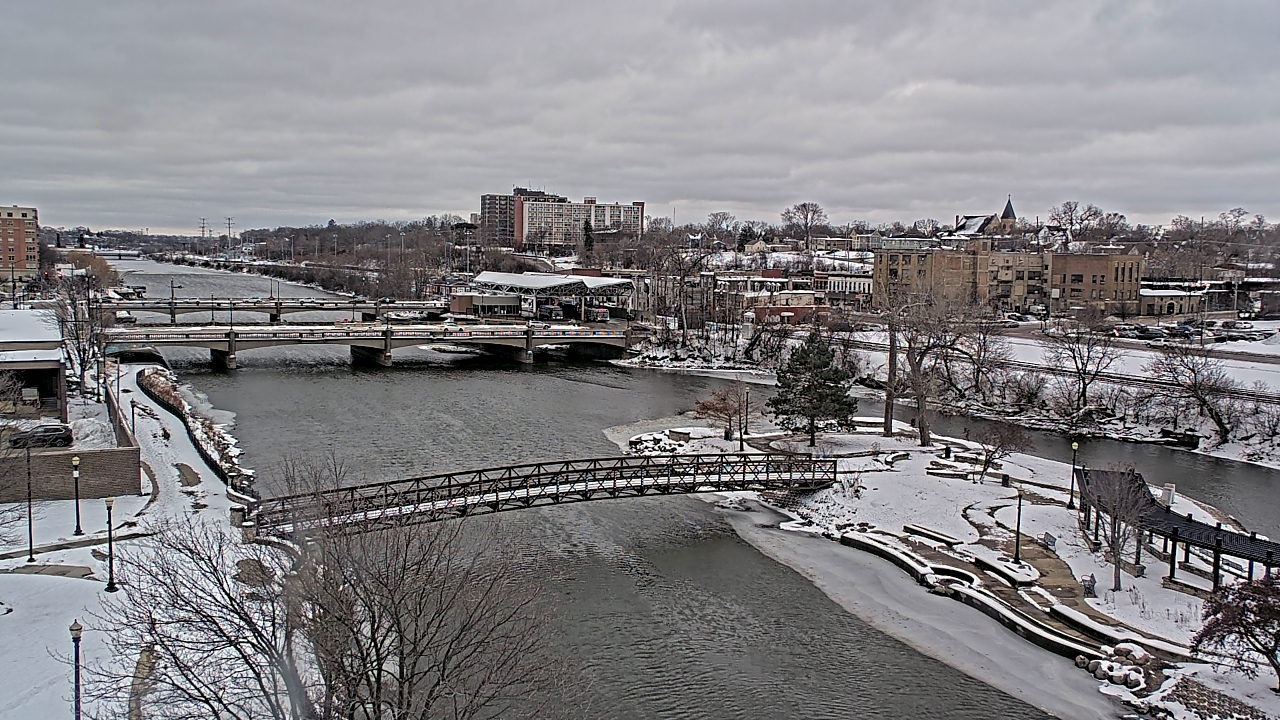 Thumbnail for current weather camera view from City of Elgin in Elgin, Illinois