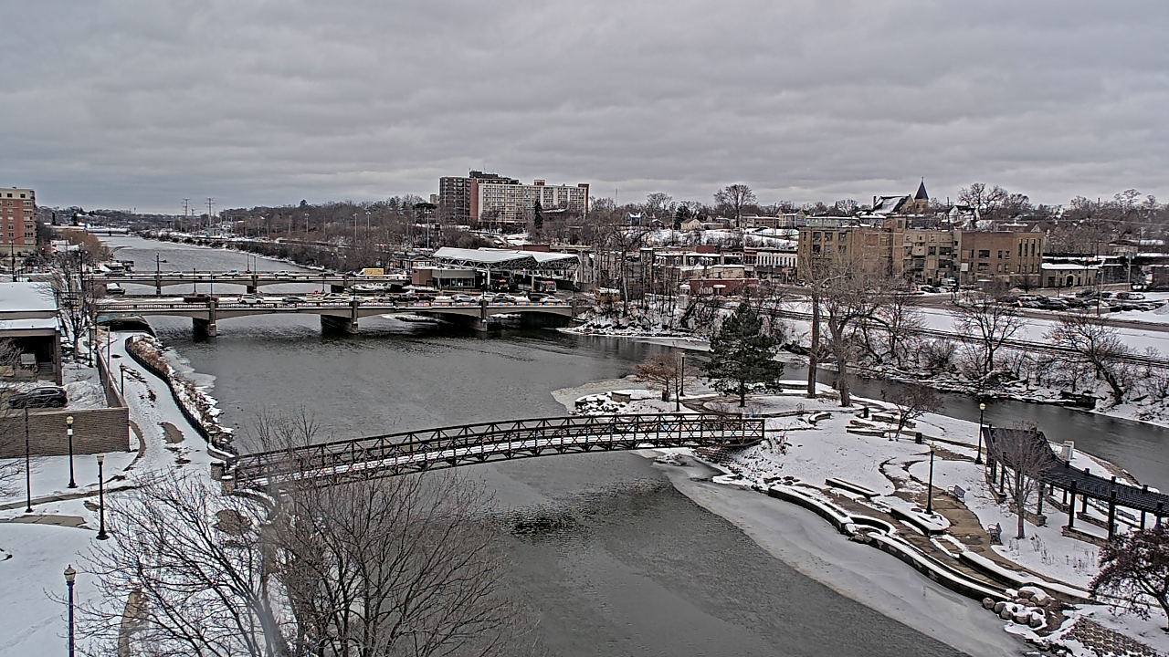 Thumbnail for current weather camera view from City of Elgin in Elgin, Illinois