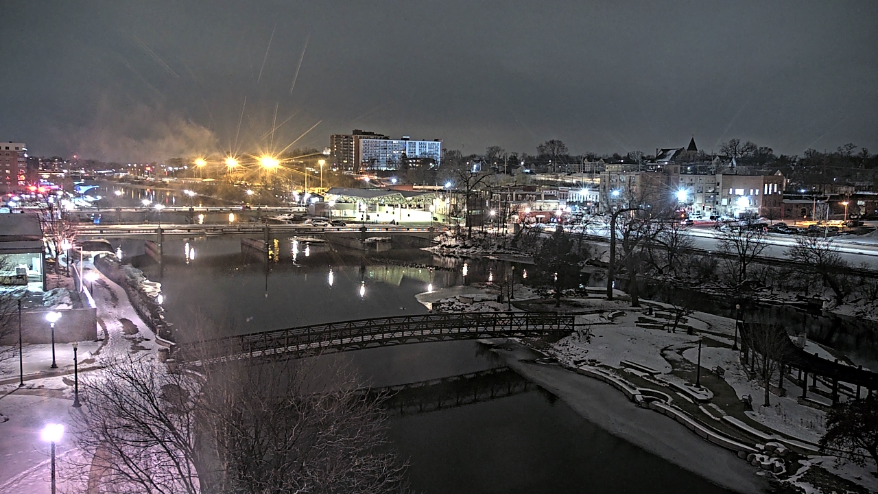 Thumbnail for current weather camera view from City of Elgin in Elgin, Illinois