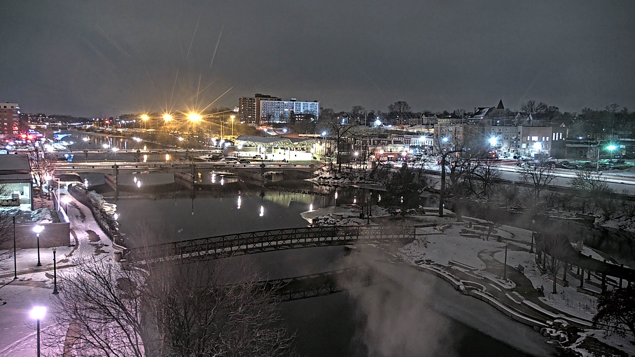 Thumbnail for current weather camera view from City of Elgin in Elgin, Illinois