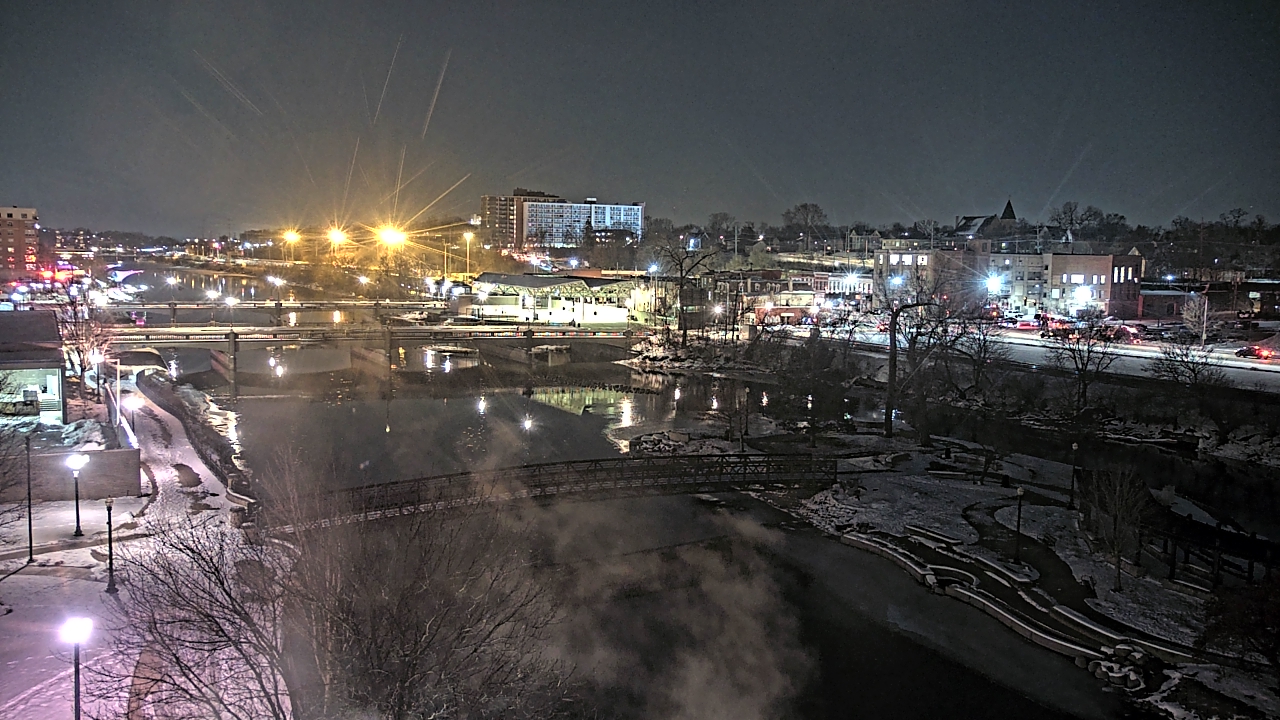 Thumbnail for current weather camera view from City of Elgin in Elgin, Illinois