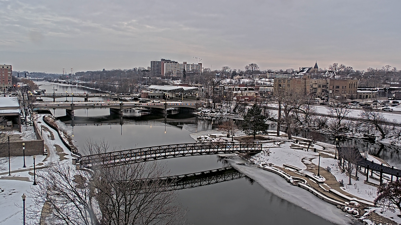 Thumbnail for current weather camera view from City of Elgin in Elgin, Illinois