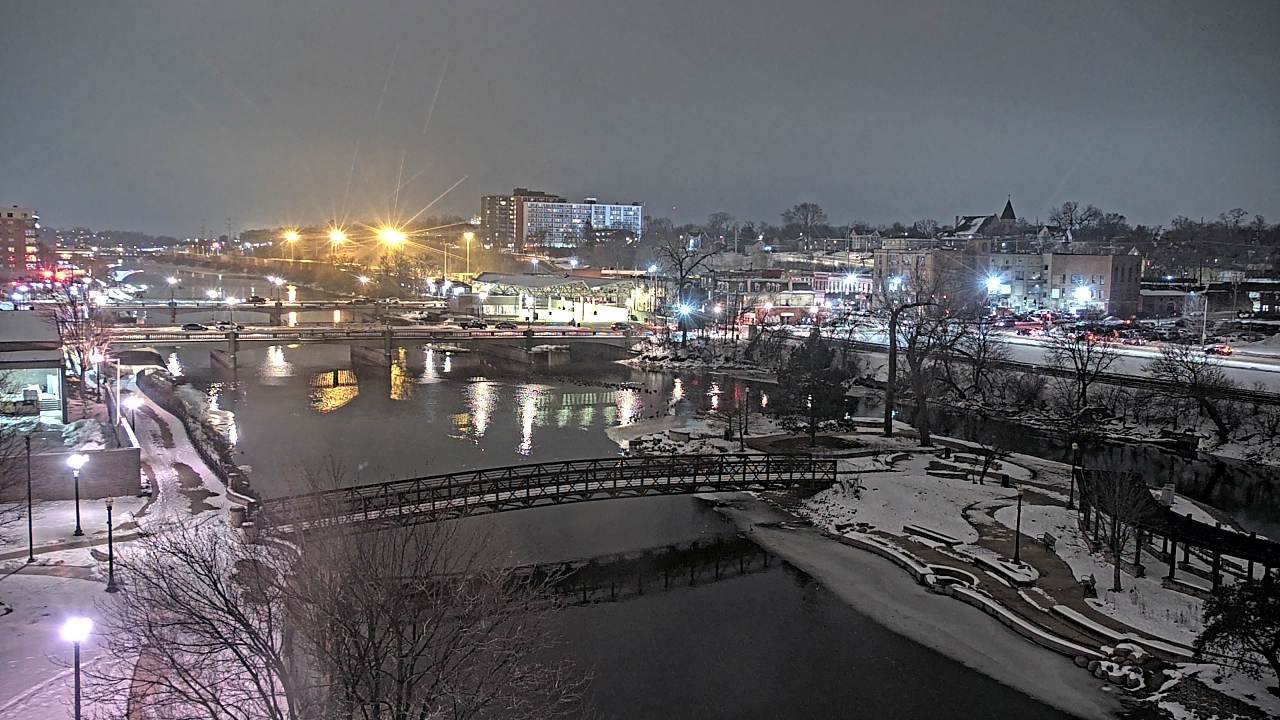 Thumbnail for current weather camera view from City of Elgin in Elgin, Illinois