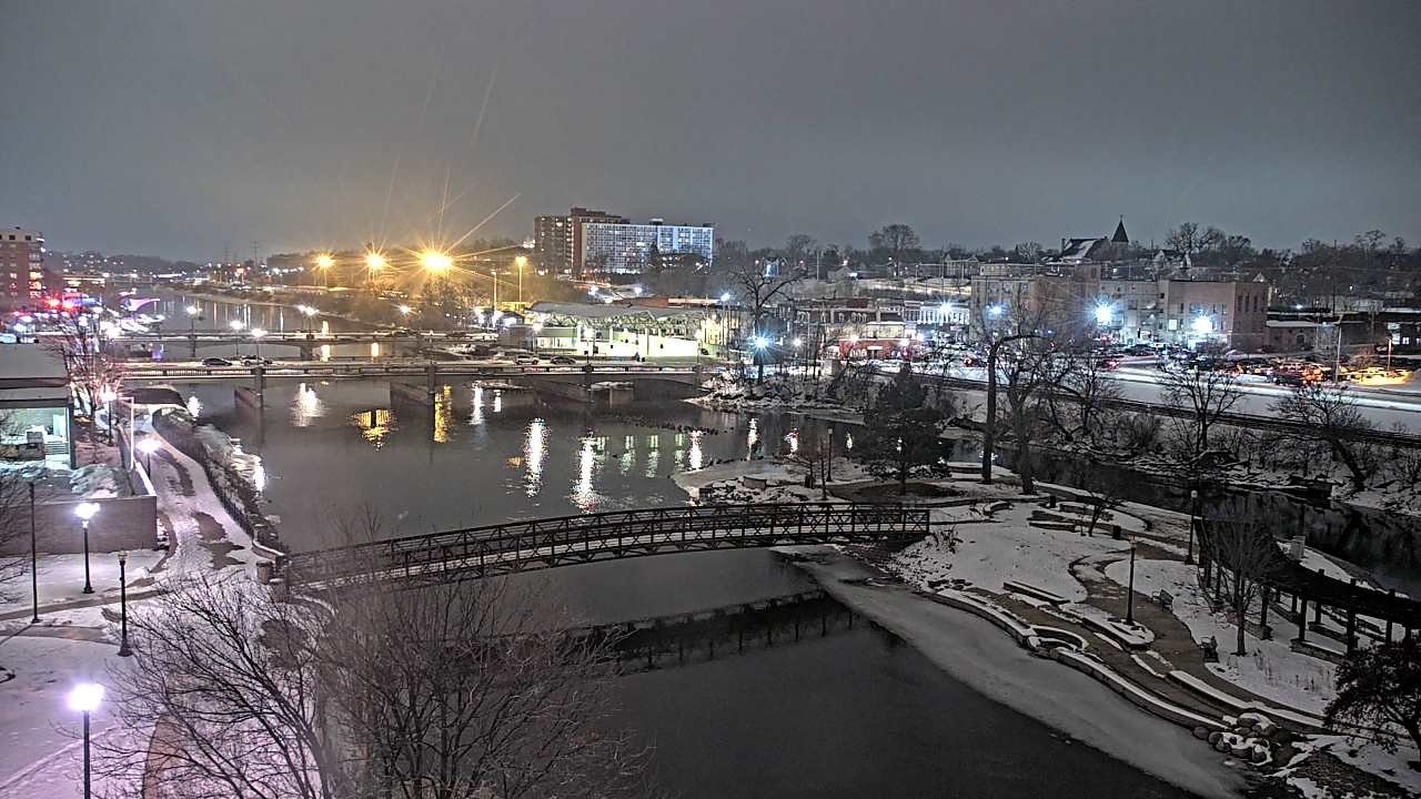 Thumbnail for current weather camera view from City of Elgin in Elgin, Illinois