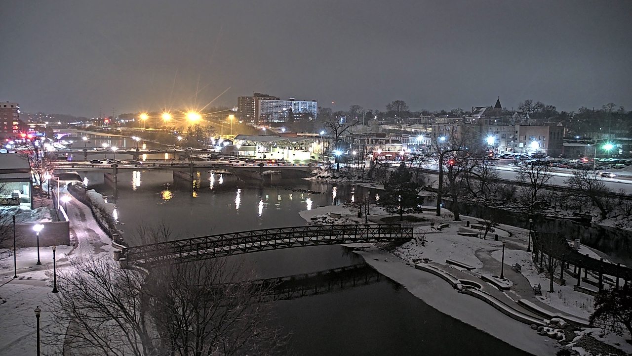 Thumbnail for current weather camera view from City of Elgin in Elgin, Illinois