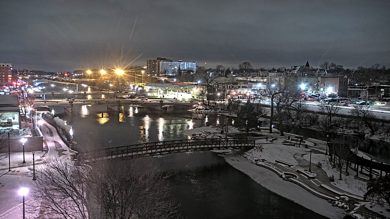 Thumbnail for current weather camera view from City of Elgin in Elgin, Illinois