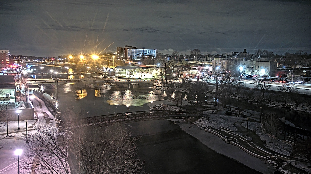 Thumbnail for current weather camera view from City of Elgin in Elgin, Illinois