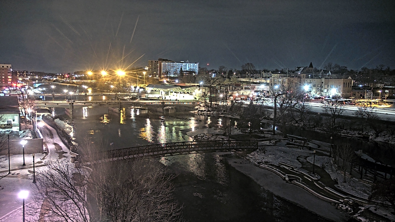 Thumbnail for current weather camera view from City of Elgin in Elgin, Illinois