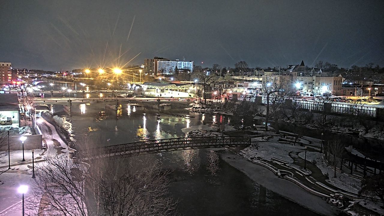 Thumbnail for current weather camera view from City of Elgin in Elgin, Illinois