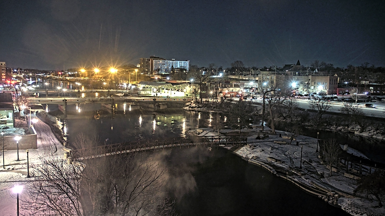 Thumbnail for current weather camera view from City of Elgin in Elgin, Illinois