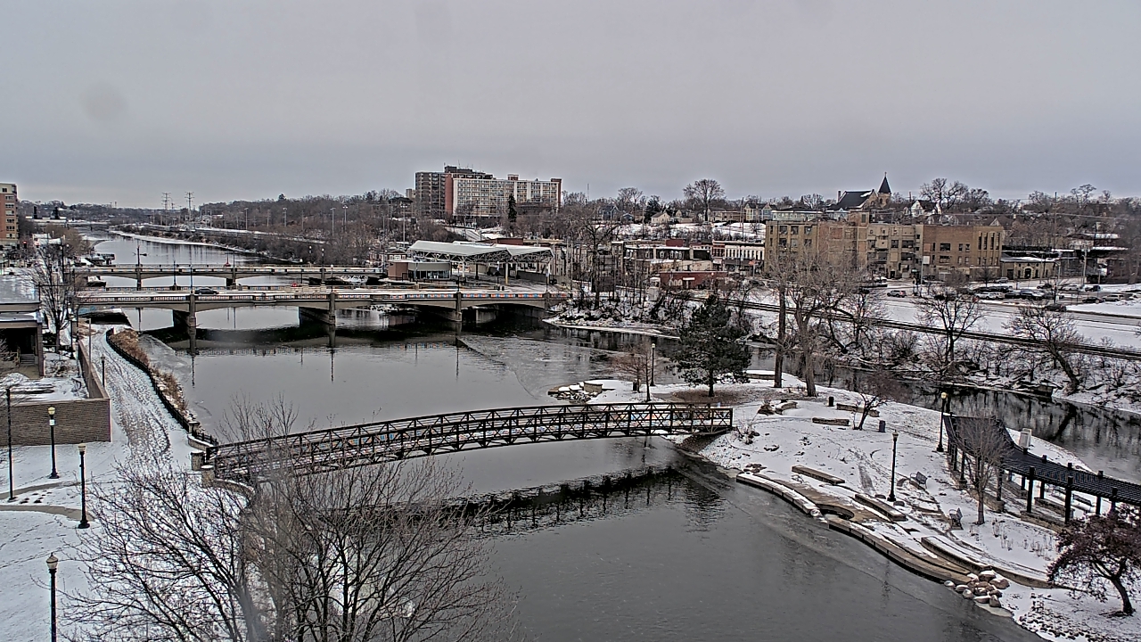 Thumbnail for current weather camera view from City of Elgin in Elgin, Illinois