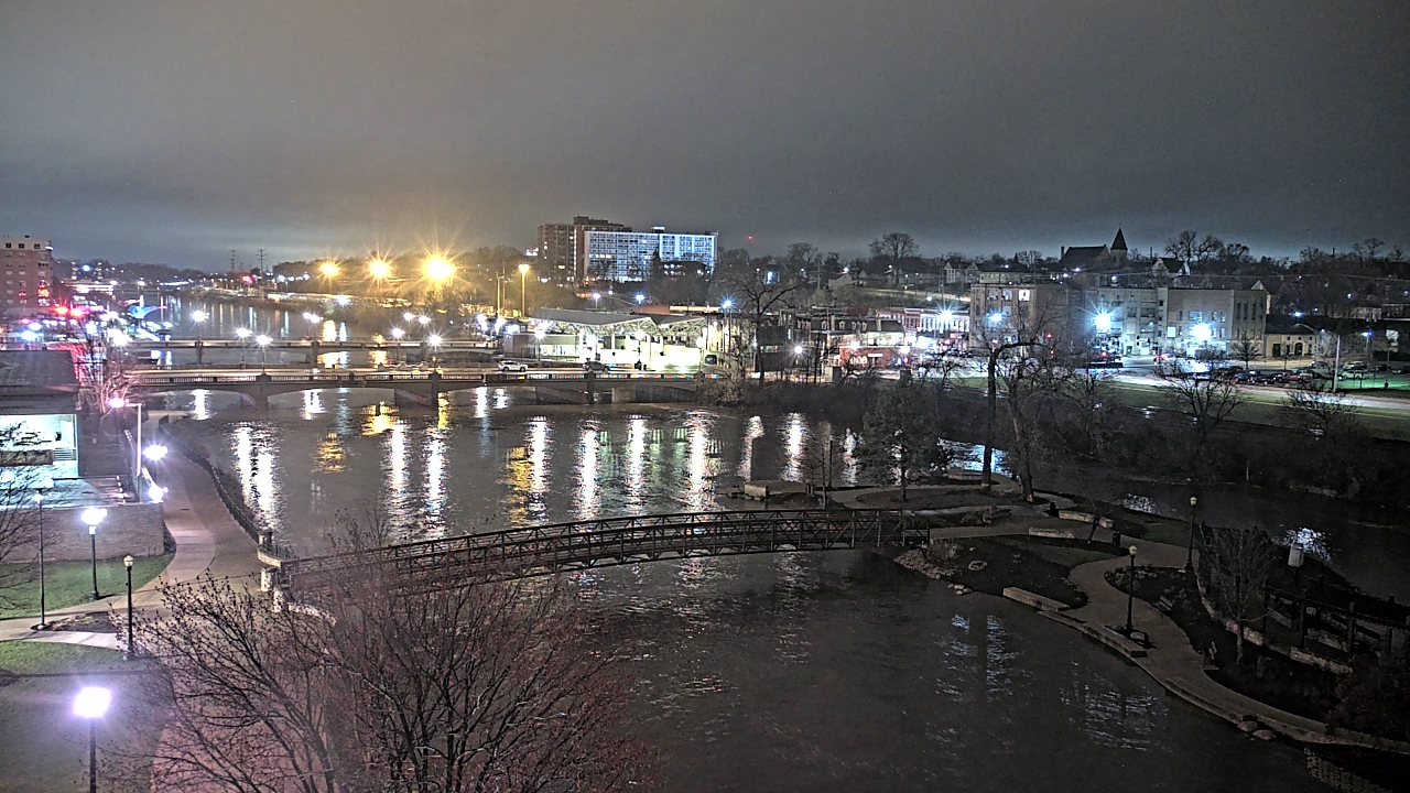 Thumbnail for current weather camera view from City of Elgin in Elgin, Illinois