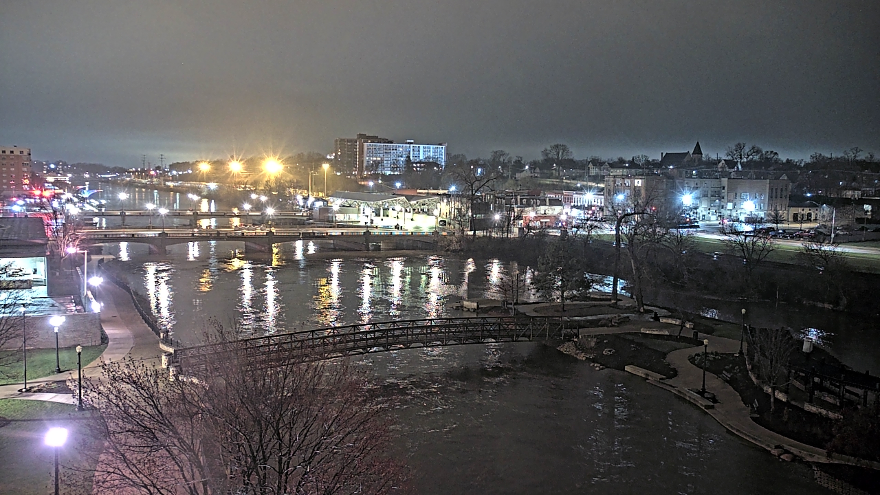 Thumbnail for current weather camera view from City of Elgin in Elgin, Illinois