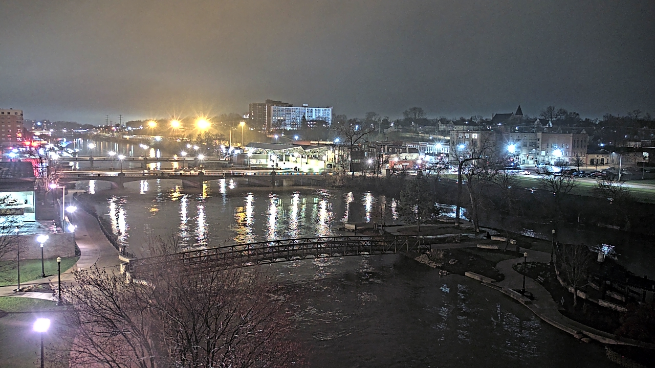 Thumbnail for current weather camera view from City of Elgin in Elgin, Illinois