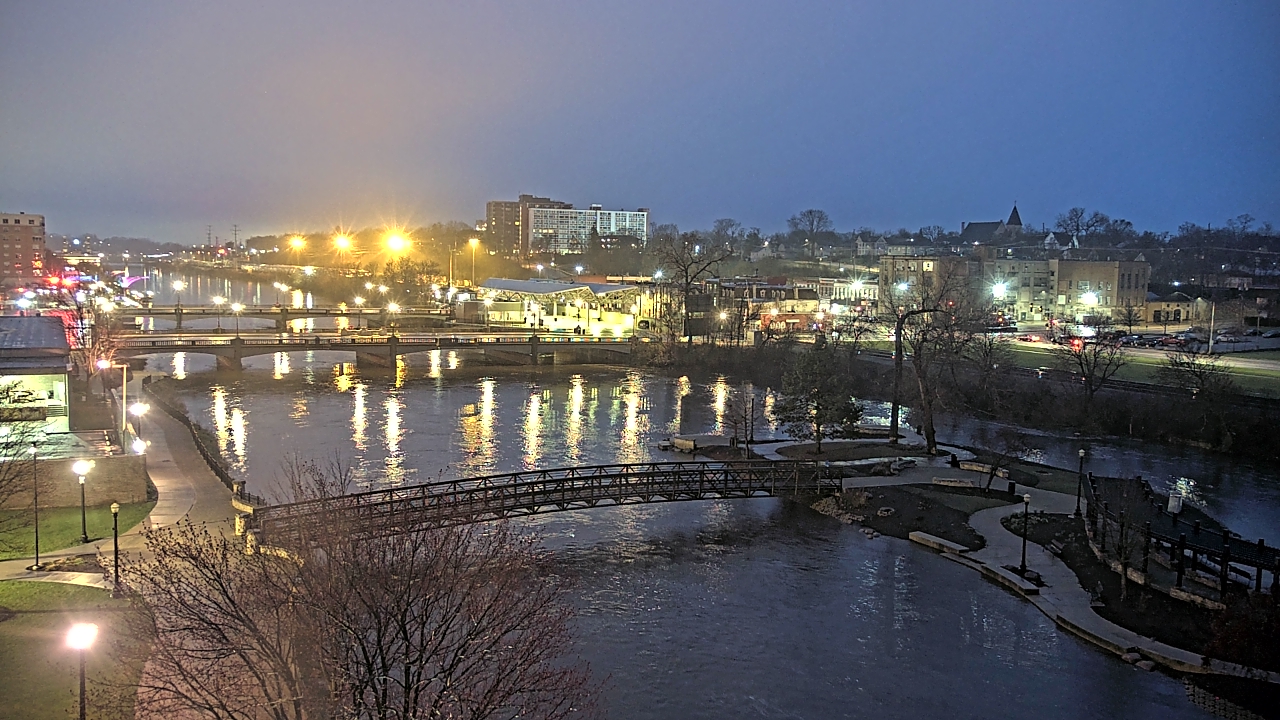 Thumbnail for current weather camera view from City of Elgin in Elgin, Illinois