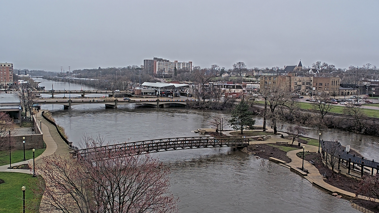 Thumbnail for current weather camera view from City of Elgin in Elgin, Illinois