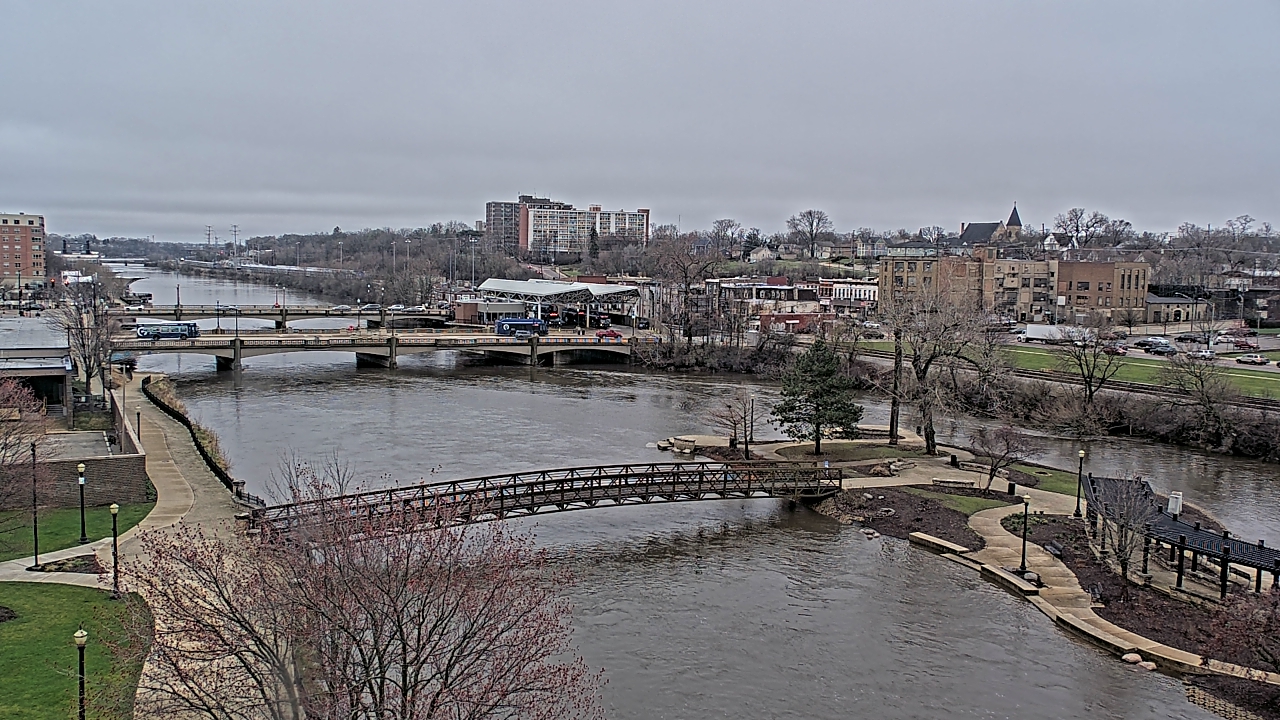 Thumbnail for current weather camera view from City of Elgin in Elgin, Illinois
