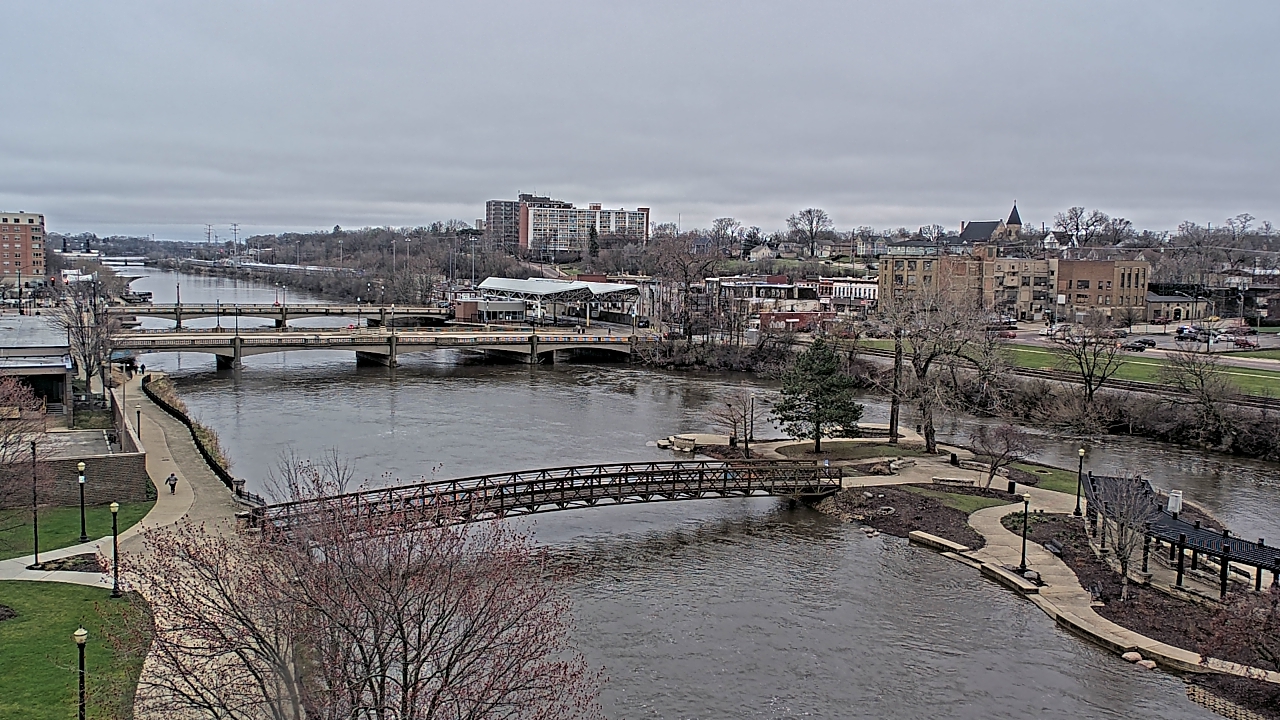 Thumbnail for current weather camera view from City of Elgin in Elgin, Illinois