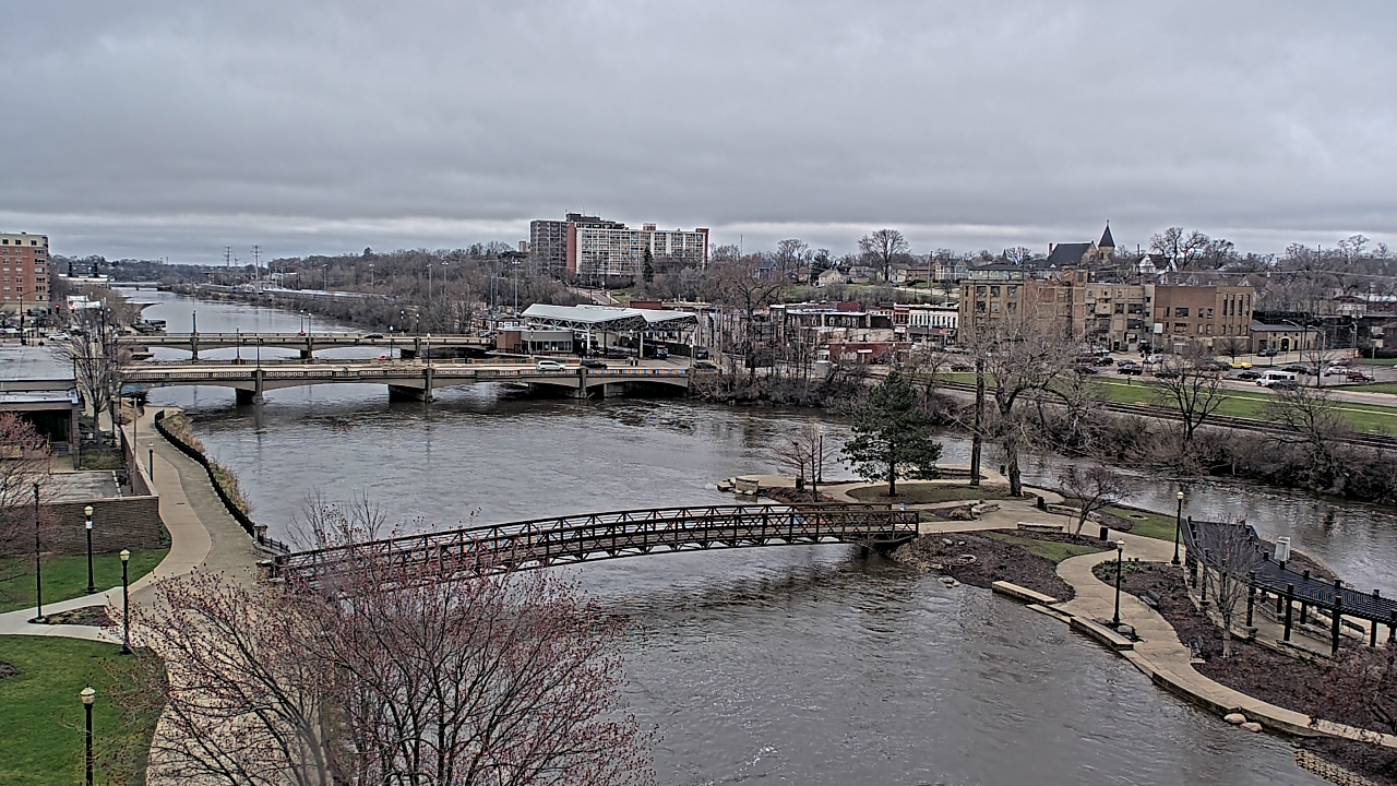 Thumbnail for current weather camera view from City of Elgin in Elgin, Illinois