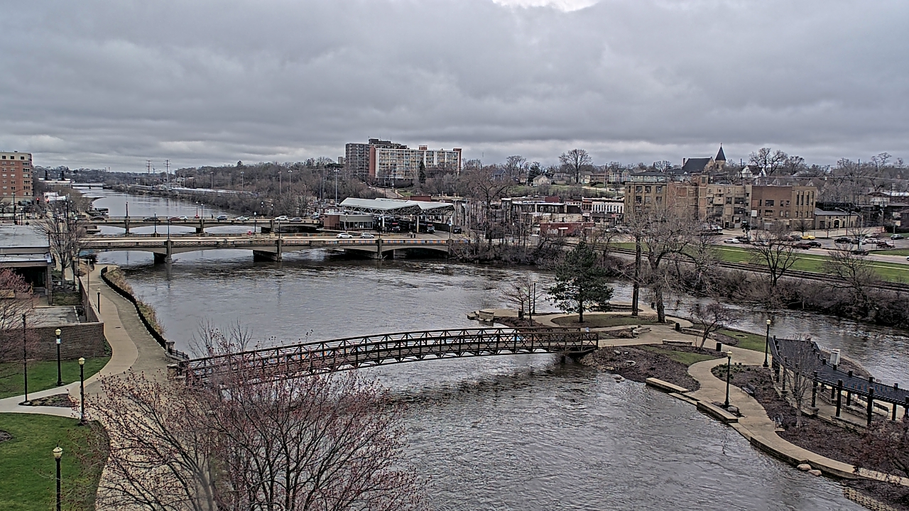 Thumbnail for current weather camera view from City of Elgin in Elgin, Illinois