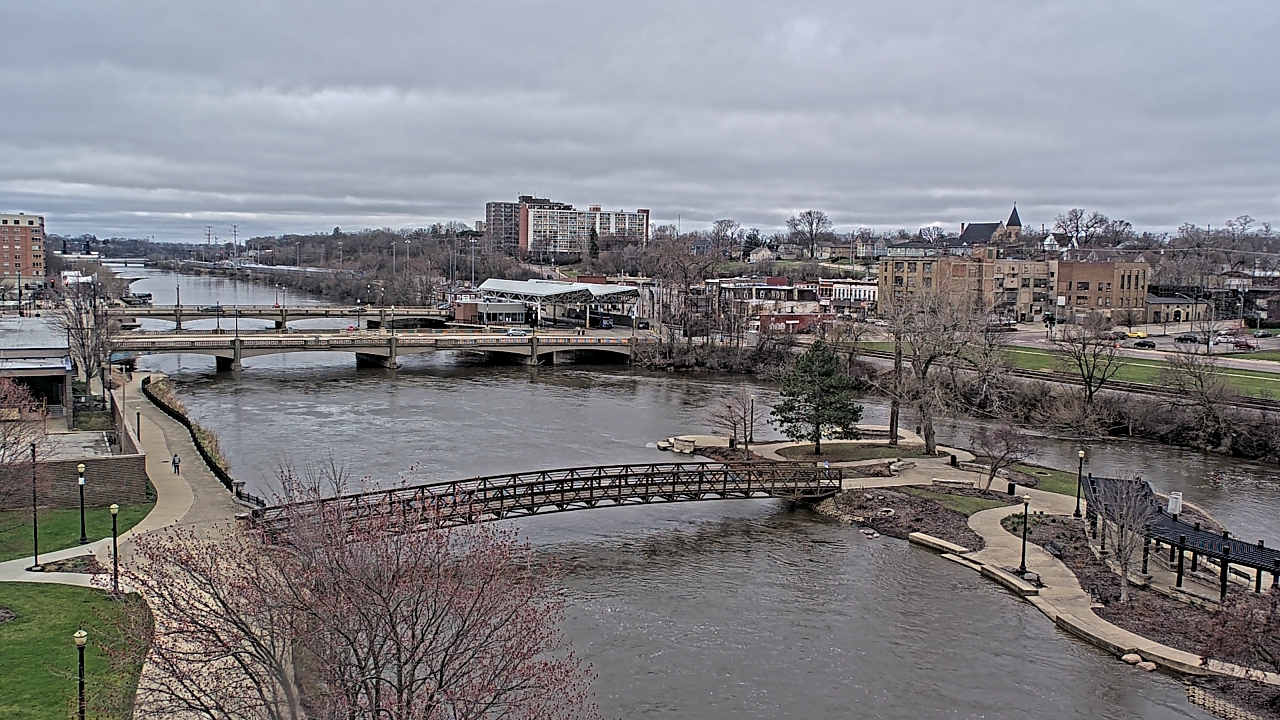 Thumbnail for current weather camera view from City of Elgin in Elgin, Illinois