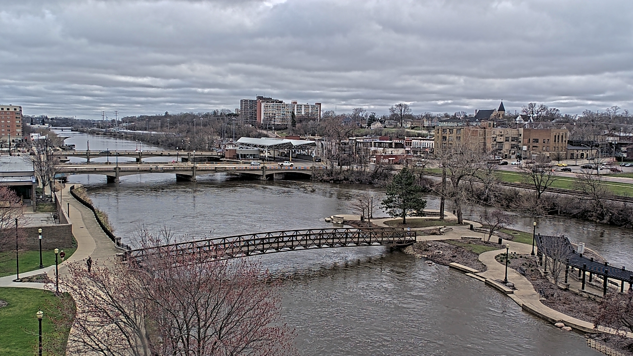 Thumbnail for current weather camera view from City of Elgin in Elgin, Illinois