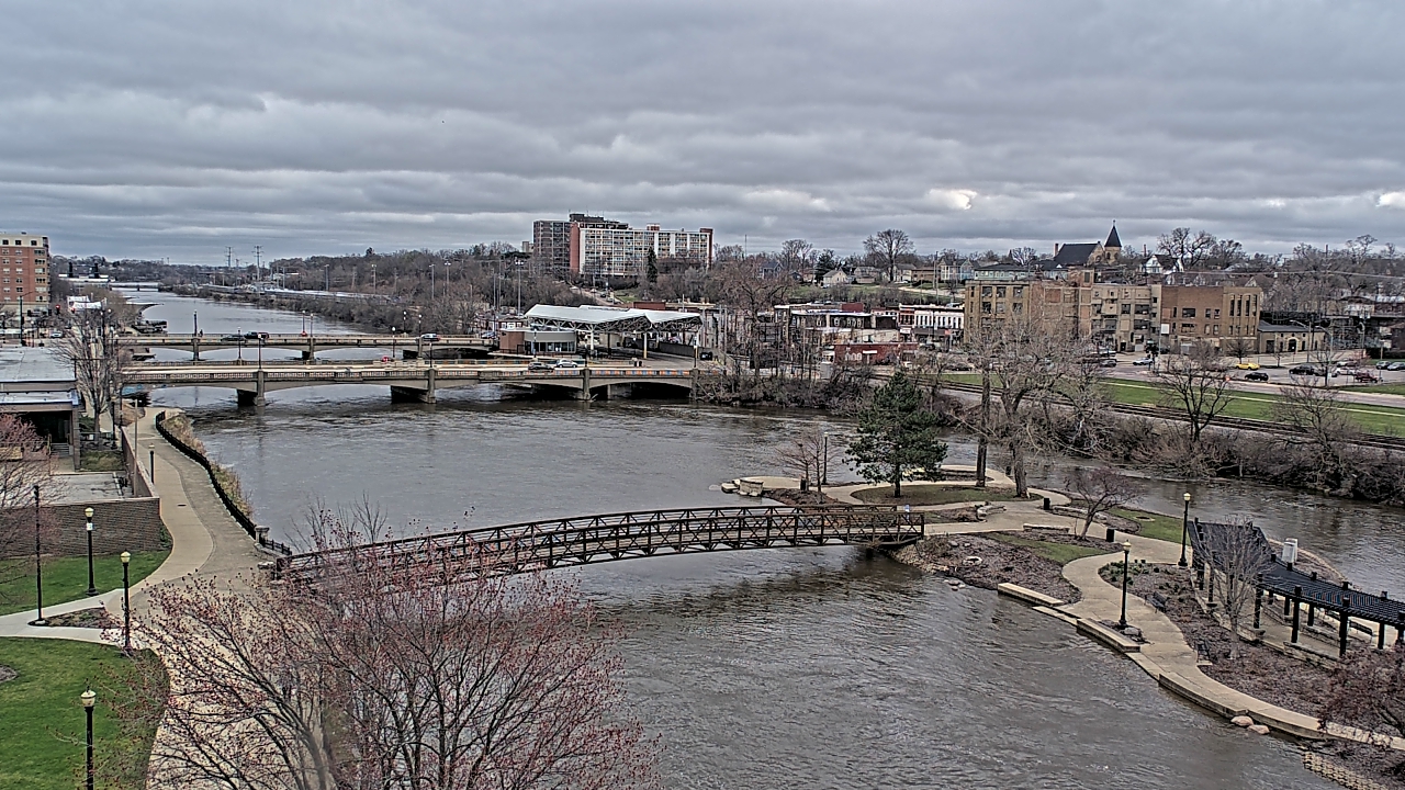 Thumbnail for current weather camera view from City of Elgin in Elgin, Illinois