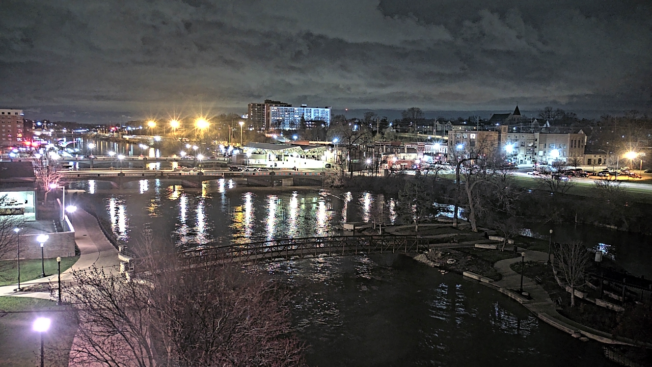 Thumbnail for current weather camera view from City of Elgin in Elgin, Illinois