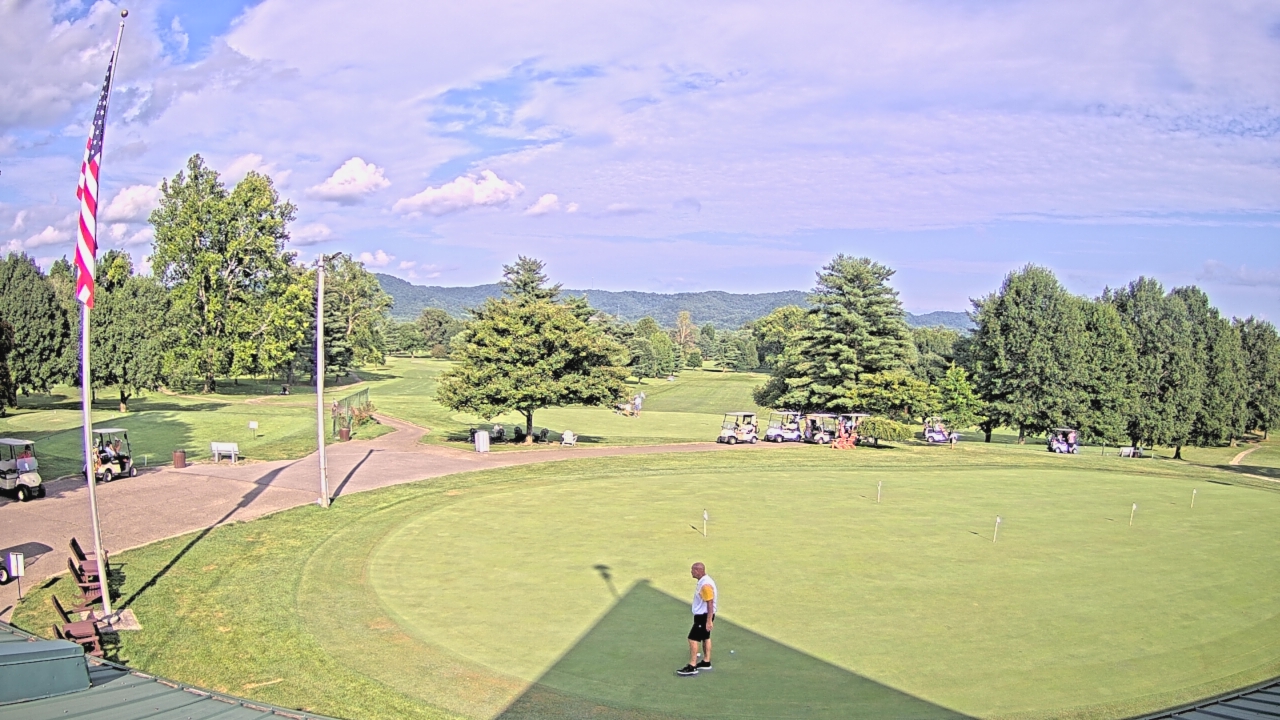 Thumbnail for current weather camera view from Elks Country Club in McDermott, Ohio