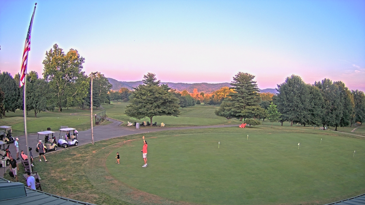 Thumbnail for current weather camera view from Elks Country Club in McDermott, Ohio