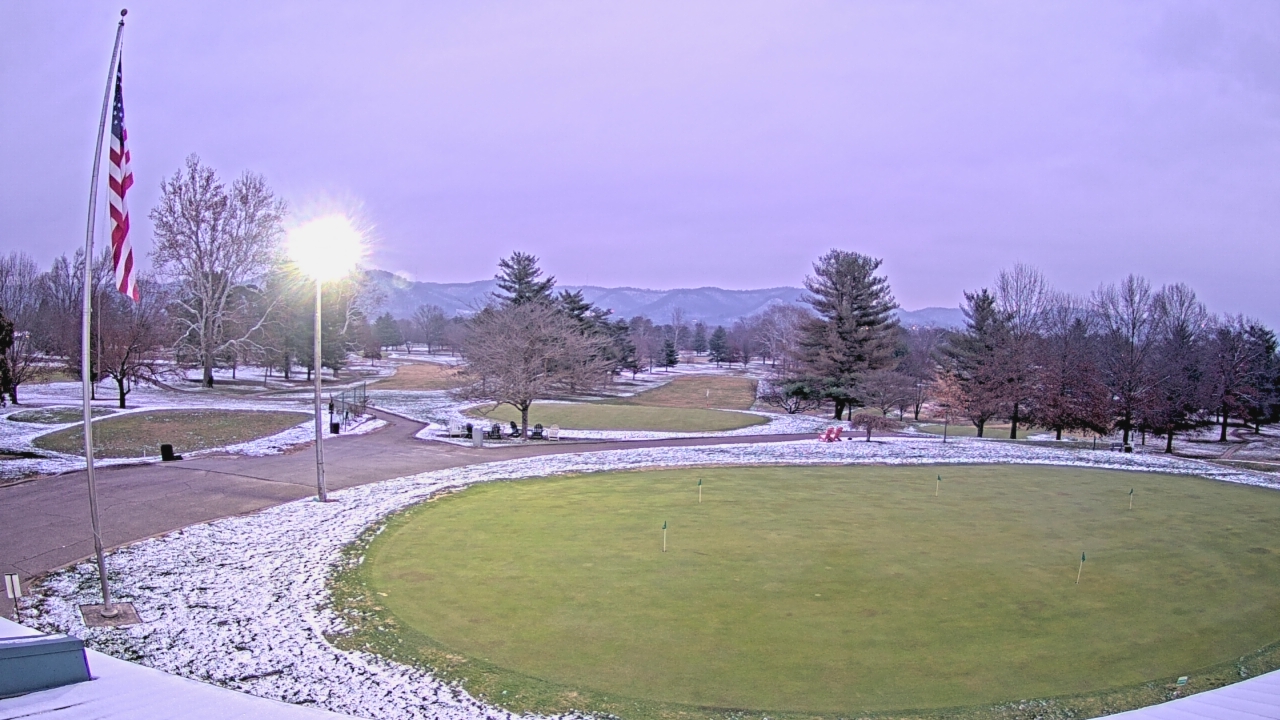 Thumbnail for current weather camera view from Elks Country Club in McDermott, Ohio