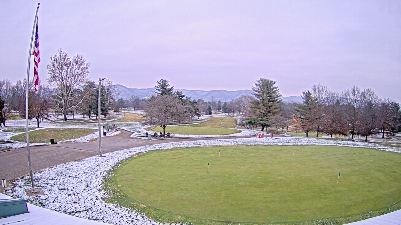 Thumbnail for current weather camera view from Elks Country Club in McDermott, Ohio