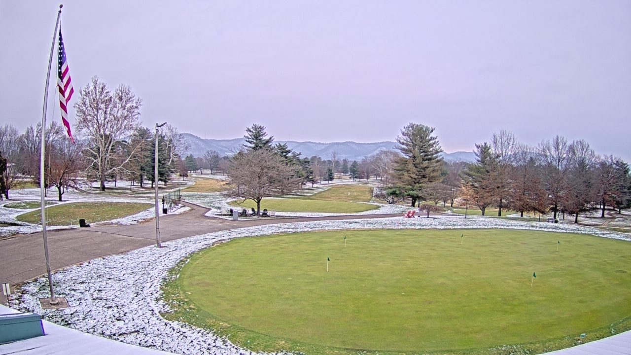 Thumbnail for current weather camera view from Elks Country Club in McDermott, Ohio