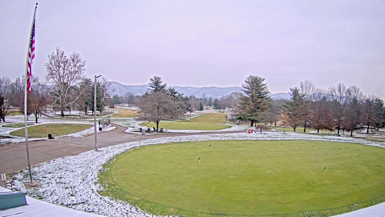 Thumbnail for current weather camera view from Elks Country Club in McDermott, Ohio