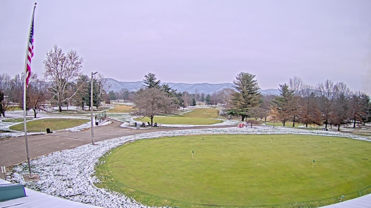 Thumbnail for current weather camera view from Elks Country Club in McDermott, Ohio