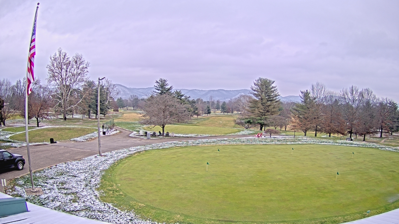 Thumbnail for current weather camera view from Elks Country Club in McDermott, Ohio